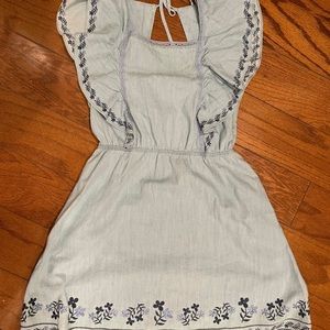 NWT Old Navy Super Cute
Denim dress with pockets.